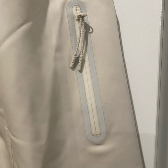 Now Balance jacket - Picture 4 of 9